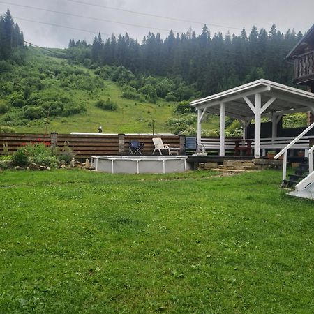 شقة Ліза سلافسكي المظهر الخارجي الصورة